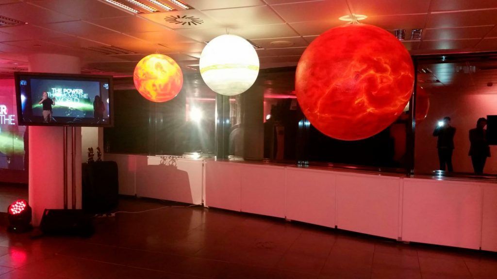 figuras planetas iluminadas fibra de vidrio traslucidas 7