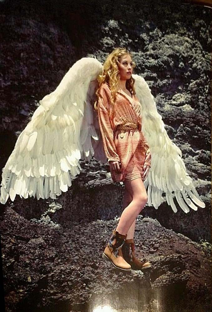 corporeo alas articuladas plumas campaña publicitaria calzados mary paz 680x1000